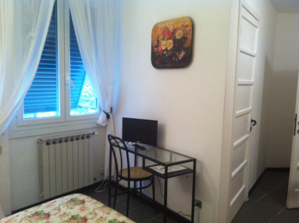 Hotel Pensione Moderna Bonassola Exteriör bild